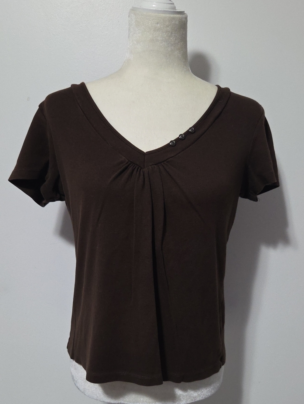 St. John’s Bay Brown Short-Sleeve V-Neck Top